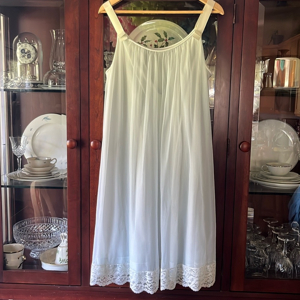 Vintage 60/70's Shadowline peignoir nightgown Icy  Blue Lace Trim Nylon